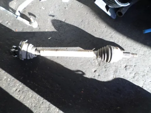 Ημιαξόνιο Εμπρός Δεξί για RENAULT LAGUNA (2001 - 2005) (BG) (KG) Ημιαξόνιο Εμπρός Δεξί για RENAULT LAGUNA (2001 - 2005) (BG) (KG)