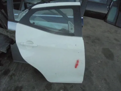Πόρτα Πίσω Δεξιά για TOYOTA AYGO (2014 - ) Hatchback - 5dr Πόρτα Πίσω Δεξιά για TOYOTA AYGO (2014 - ) Hatchback - 5dr