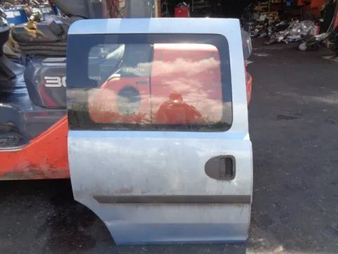Πόρτα Δεξιά Συρόμενη Με Τζάμι για OPEL COMBO (2000 - 2004) Mini Van , (2004 - 2006) **Γ** Πόρτα Δεξιά Συρόμενη Με Τζάμι για OPEL COMBO (2000 - 2004) Mini Van , (2004 - 2006) **Γ**