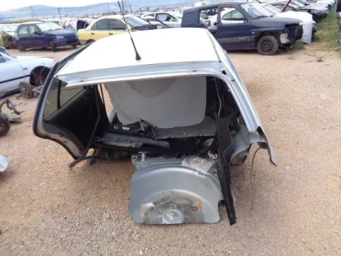 Τροπέτο Αμάξι κομπλέ Δεν Έχει Μηχανή  για VW GOLF (1998 - 2004) Mk4 (1J1) 1400 (AHW)(AKQ)(APE)(AXP)(BCA) Pet 75 16valve *A* -  Τροπέτο Αμάξι κομπλέ Δεν Έχει Μηχανή  για VW GOLF (1998 - 2004) Mk4 (1J1) 1400 (AHW)(AKQ)(APE)(AXP)(BCA) Pet 75 16valve *A* -