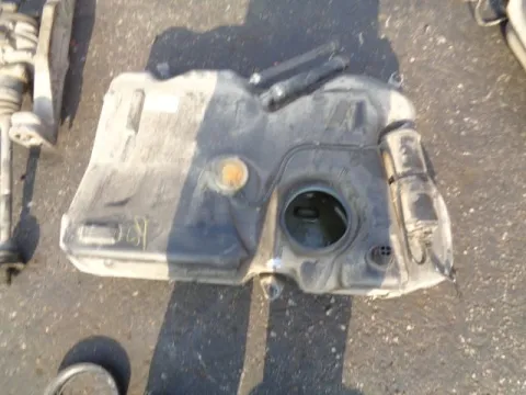 Δεξαμενή Καυσίμου (Ρεζερβουάρ) για FORD FOCUS (2002 - 2004) Mk1b  *ΔΒ* Δεξαμενή Καυσίμου (Ρεζερβουάρ) για FORD FOCUS (2002 - 2004) Mk1b  *ΔΒ*