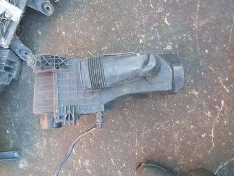 Φιλτροκούτι για FORD FIESTA (2008 - 2012) Mk6 (JA8) **Δ** *91399* Φιλτροκούτι για FORD FIESTA (2008 - 2012) Mk6 (JA8) **Δ** *91399*