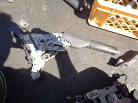 Χειρόφρενο για VW GOLF (2009 - 2013) Mk6 (5K1) *Δ* Χειρόφρενο για VW GOLF (2009 - 2013) Mk6 (5K1) *Δ*