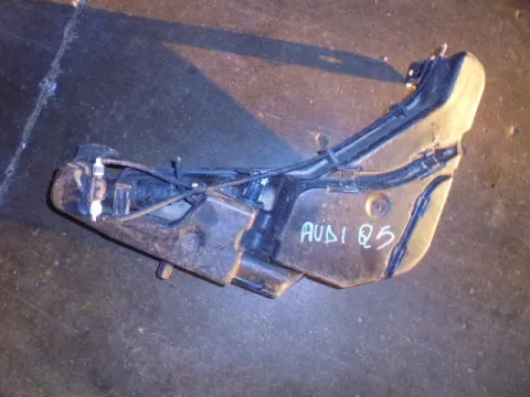Δοχείο Υαλοκαθαριστήρων Με Μοτέρ για AUDI Q5 (2008 - 2013) (8R) Δοχείο Υαλοκαθαριστήρων Με Μοτέρ για AUDI Q5 (2008 - 2013) (8R)