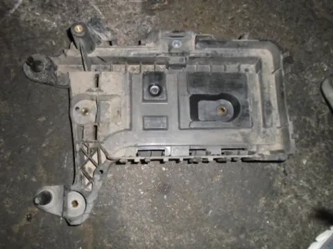 Βάση Μπαταριας για SKODA OCTAVIA (2008 - 2013) 5 (1Z3-5) *Δ* Βάση Μπαταριας για SKODA OCTAVIA (2008 - 2013) 5 (1Z3-5) *Δ*