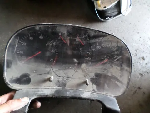 Κοντέρ για VW GOLF (1998 - 2004) Mk4 (1J1) Κοντέρ για VW GOLF (1998 - 2004) Mk4 (1J1)