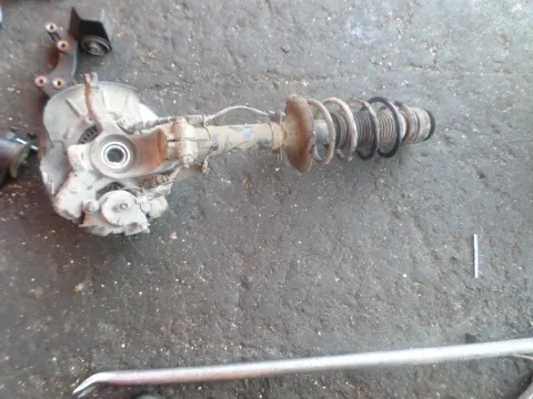 Άκρο Πλήρες Εμπρός Αριστερό Με ABS για VW GOLF (1998 - 2004) Mk4 (1J1) Άκρο Πλήρες Εμπρός Αριστερό Με ABS για VW GOLF (1998 - 2004) Mk4 (1J1)