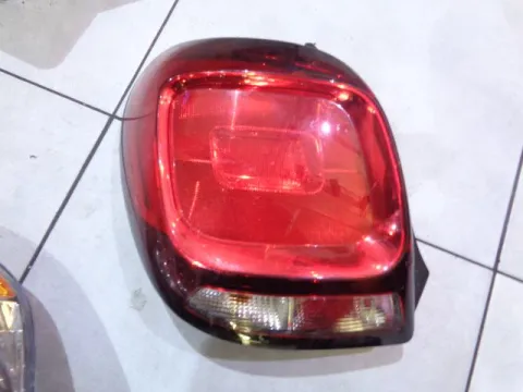 Φανάρι Πίσω Αριστερό για CITROEN C1 (2014 - ) Φανάρι Πίσω Αριστερό για CITROEN C1 (2014 - )
