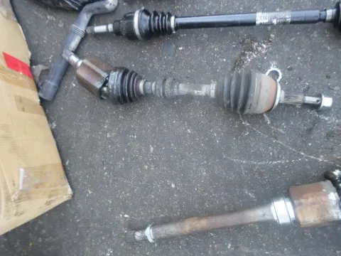 Ημιαξόνιο Εμπρός Αριστερό για NISSAN QASHQAI (2014 - ) Ημιαξόνιο Εμπρός Αριστερό για NISSAN QASHQAI (2014 - )