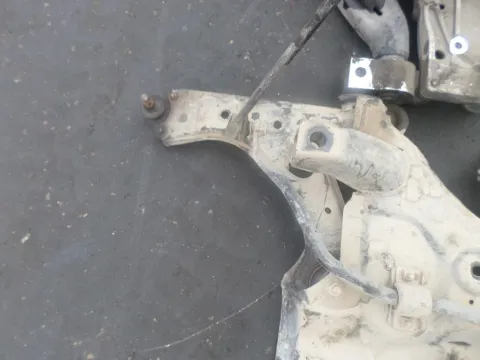 Ψαλίδι Εμπρός Αριστερό για OPEL CORSA (2006 - 2011) D Ψαλίδι Εμπρός Αριστερό για OPEL CORSA (2006 - 2011) D