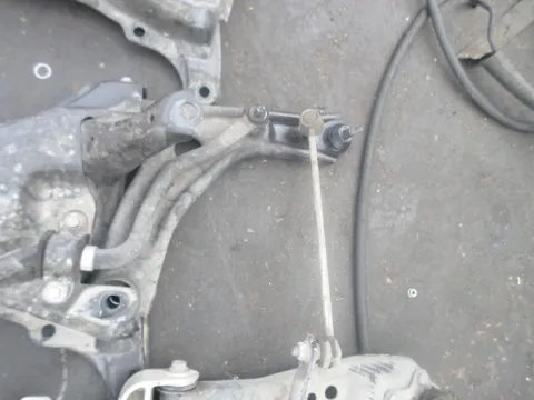 Ψαλίδι Εμπρός Δεξί για TOYOTA AYGO (2014 - ) Ψαλίδι Εμπρός Δεξί για TOYOTA AYGO (2014 - )