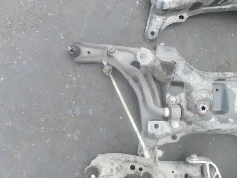 Ψαλίδι Εμπρός Αριστερό για TOYOTA AYGO (2014 - )