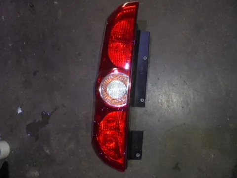 Φανάρι Πίσω Αριστερό (ΔΥΦΙΛΕΣ) για FIAT DOBLO (2010 - 2015) (152) Φανάρι Πίσω Αριστερό (ΔΥΦΙΛΕΣ) για FIAT DOBLO (2010 - 2015) (152)