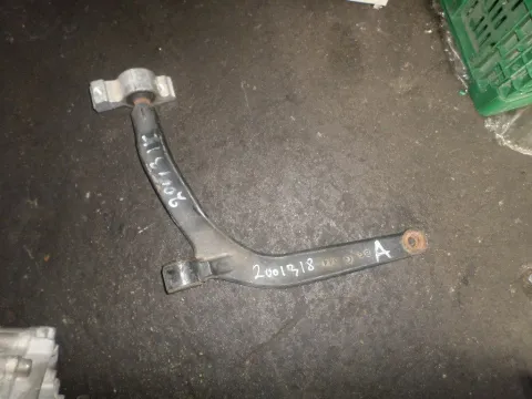 Ψαλίδι Εμπρός Αριστερό για CITROEN XANTIA (1995 - 1998) (X1) Ψαλίδι Εμπρός Αριστερό για CITROEN XANTIA (1995 - 1998) (X1)