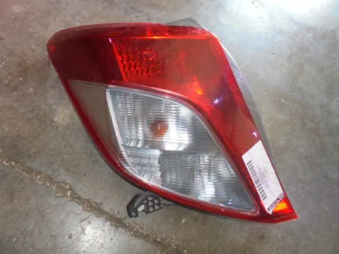 Φανάρι Πίσω Αριστερό (ΕΛΑΤΩΜΑΤΙΚΟΣ) για TOYOTA YARIS (2012 - 2014) ( ) Φανάρι Πίσω Αριστερό (ΕΛΑΤΩΜΑΤΙΚΟΣ) για TOYOTA YARIS (2012 - 2014) ( )