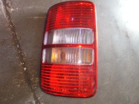 Φανάρι Πίσω Αριστερό για VW CADDY (2011 - ) ( ) Φανάρι Πίσω Αριστερό για VW CADDY (2011 - ) ( )
