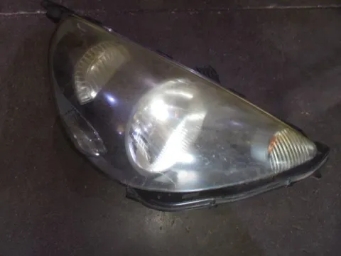 Φανάρι Εμπρός Δεξί για HONDA JAZZ (2002 - 2005) (GD) Φανάρι Εμπρός Δεξί για HONDA JAZZ (2002 - 2005) (GD)