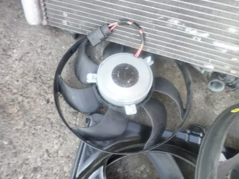 Βεντιλατέρ Ψυγείου Κινητήρα (Νερού) για VW GOLF (2004 - 2008) Mk5 (1K1) *Γ* Βεντιλατέρ Ψυγείου Κινητήρα (Νερού) για VW GOLF (2004 - 2008) Mk5 (1K1) *Γ*