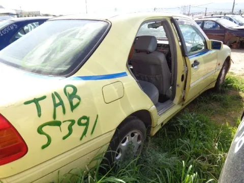 Τροπέτο Αμάξι κομπλέ Με Μηχανή Και Σασμάν OM 604.910 Και Ζαντολάστιχα 185/65/15 για MERCEDES C - CLASS (1995 - 1997) (W202) Sedan - 4dr 2200 (OM 604.910) diesel 95 C 220 D  *ΔΒ* -  Τροπέτο Αμάξι κομπλέ Με Μηχανή Και Σασμάν OM 604.910 Και Ζαντολάστιχα 185/65/15 για MERCEDES C - CLASS (1995 - 1997) (W202) Sedan - 4dr 2200 (OM 604.910) diesel 95 C 220 D  *ΔΒ* -