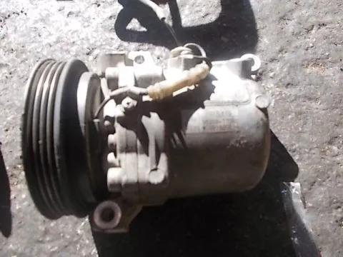 Συμπιεστής A-C (Κομπρέσορας) για SUZUKI JIMNY (2005 - 2013) (SN) Συμπιεστής A-C (Κομπρέσορας) για SUZUKI JIMNY (2005 - 2013) (SN)