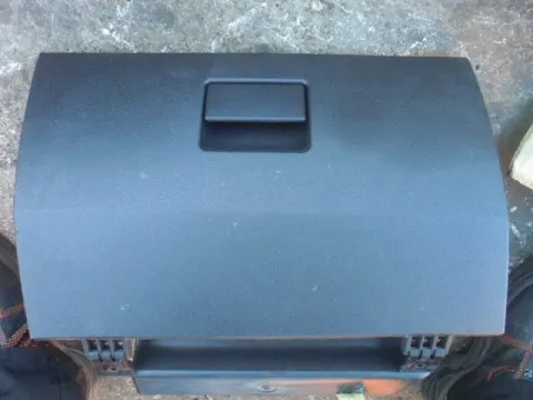 Ντουλαπάκι για FORD FIESTA (2002 - 2005) Mk5a **Γ** Ντουλαπάκι για FORD FIESTA (2002 - 2005) Mk5a **Γ**