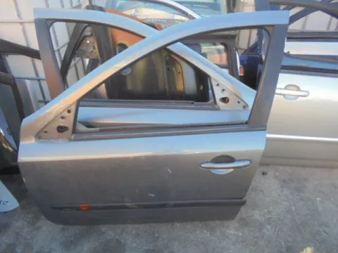 Πόρτα Εμπρός Αριστερή (ΧΩΡΙΣ ΜΑΤΙ) για RENAULT LAGUNA (2001 - 2005) (BG) (KG) , (2005 - 2007) *Γ* Πόρτα Εμπρός Αριστερή (ΧΩΡΙΣ ΜΑΤΙ) για RENAULT LAGUNA (2001 - 2005) (BG) (KG) , (2005 - 2007) *Γ*
