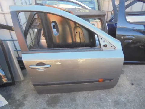 Πόρτα Εμπρός Δεξιά για RENAULT LAGUNA (2001 - 2005) (BG) (KG) , (2005 - 2007) *Γ* Πόρτα Εμπρός Δεξιά για RENAULT LAGUNA (2001 - 2005) (BG) (KG) , (2005 - 2007) *Γ*