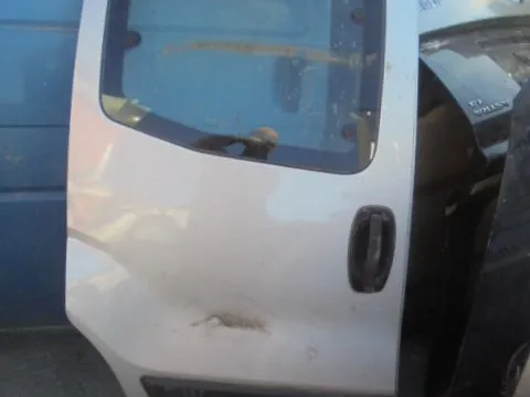 Πόρτα Δεξιά Συρόμενη Με Τζάμι για FIAT FIORINO (2008 -) *Γ* Πόρτα Δεξιά Συρόμενη Με Τζάμι για FIAT FIORINO (2008 -) *Γ*