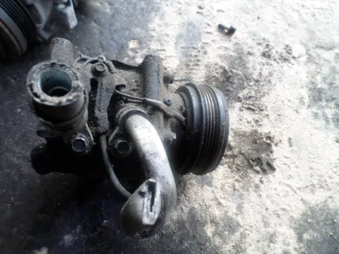Συμπιεστής A-C (Κομπρέσορας) για HONDA CIVIC (1992 - 1995) (EG - H - J) Συμπιεστής A-C (Κομπρέσορας) για HONDA CIVIC (1992 - 1995) (EG - H - J)