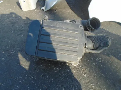 Φιλτροκούτι για VW GOLF (2009 - 2013) Mk6 (5K1)  *Δ* Φιλτροκούτι για VW GOLF (2009 - 2013) Mk6 (5K1)  *Δ*
