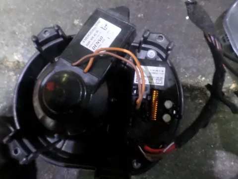 Μοτέρ Καλοριφέρ A2469064200 για MERCEDES B - CLASS (2012 - 2014) (W246) Μοτέρ Καλοριφέρ A2469064200 για MERCEDES B - CLASS (2012 - 2014) (W246)