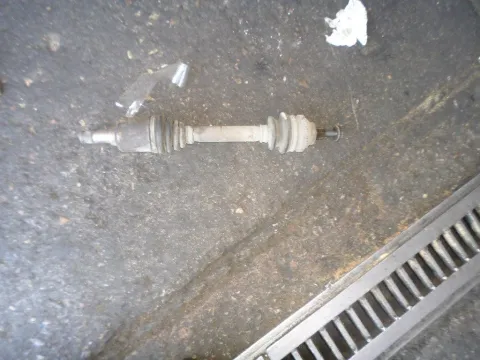 Ημιαξόνιο Εμπρός Αριστερό Με ABS για SMART FORTWO (1999 - 2001) (CITY-COUPE) (S1) Ημιαξόνιο Εμπρός Αριστερό Με ABS για SMART FORTWO (1999 - 2001) (CITY-COUPE) (S1)