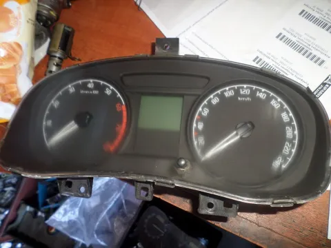 Κοντέρ 5j0920800b για VW GOLF (1998 - 2004) Mk4 (1J1) Κοντέρ 5j0920800b για VW GOLF (1998 - 2004) Mk4 (1J1)