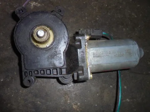 Γρύλος Παραθύρου Μοτερ Πίσω Δεξί για MERCEDES E - CLASS (1996 - 1999) (W210) , (1999 - 2002) (W210) Γρύλος Παραθύρου Μοτερ Πίσω Δεξί για MERCEDES E - CLASS (1996 - 1999) (W210) , (1999 - 2002) (W210)