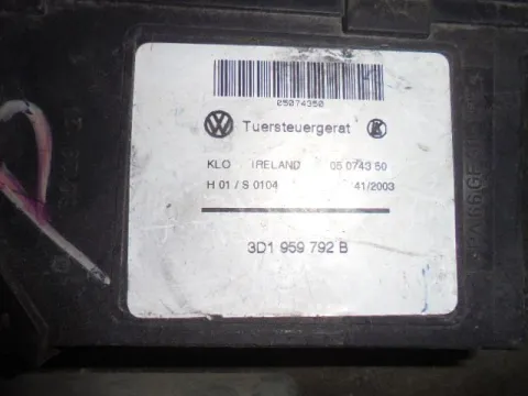 Γρύλος Παραθύρου Μοτερ Εμπρός Δεξί για VW TOUAREG (2003 - 2006) (7L) , (2007 -2010) (7L) Γρύλος Παραθύρου Μοτερ Εμπρός Δεξί για VW TOUAREG (2003 - 2006) (7L) , (2007 -2010) (7L)