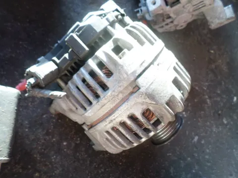 Δυναμό - Εναλλάκτης 0124415006 για FORD MONDEO (2003 - 2007) Mk3b