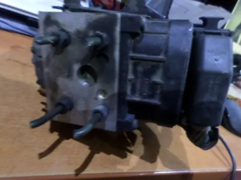 Μονάδα ABS 0265216850 για TOYOTA COROLLA (2002 - 2004) (E120) Μονάδα ABS 0265216850 για TOYOTA COROLLA (2002 - 2004) (E120)