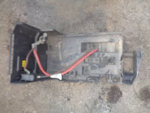 Βάση Μπαταριας για OPEL VECTRA (2002 - 2005) C , (2005 - 2008) C *Δ* DIESEL Βάση Μπαταριας για OPEL VECTRA (2002 - 2005) C , (2005 - 2008) C *Δ* DIESEL
