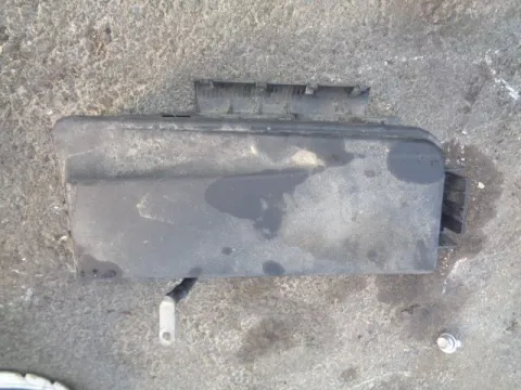 Ασφαλειοθήκη Μπαταρίας για OPEL VECTRA (2002 - 2005) C , (2005 - 2008) C *Δ* DIESEL Ασφαλειοθήκη Μπαταρίας για OPEL VECTRA (2002 - 2005) C , (2005 - 2008) C *Δ* DIESEL