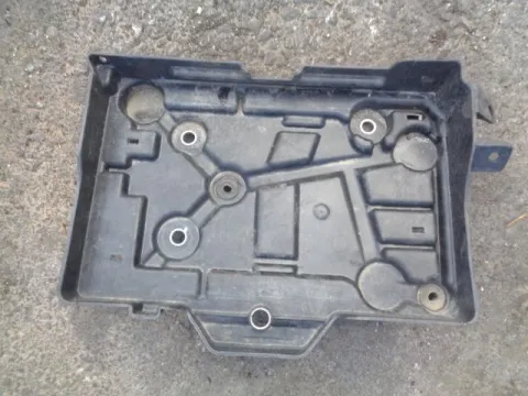 Βάση Μπαταριας για ALFA ROMEO GIULIETTA (2010 - ) (940) *Δ* Βάση Μπαταριας για ALFA ROMEO GIULIETTA (2010 - ) (940) *Δ*