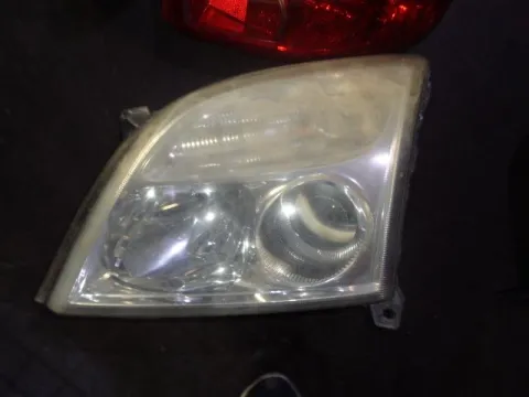 Φανάρι Εμπρός Αριστερό για OPEL VECTRA (2002 - 2005) C Φανάρι Εμπρός Αριστερό για OPEL VECTRA (2002 - 2005) C