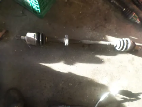 Ημιαξόνιο Εμπρός Δεξί για HYUNDAI TRAJET (1999 - 2008) (FO) 2000 D4EA diesel 113 Ημιαξόνιο Εμπρός Δεξί για HYUNDAI TRAJET (1999 - 2008) (FO) 2000 D4EA diesel 113