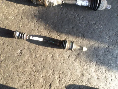 Ημιαξόνιο Εμπρός Αριστερό για OPEL AGILA (2008 - ) Ημιαξόνιο Εμπρός Αριστερό για OPEL AGILA (2008 - )