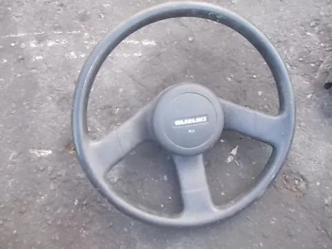 Τιμόνι (Βολάν) για SUZUKI SAMURAI (1998 - 2003) (SJ) *Δ* Τιμόνι (Βολάν) για SUZUKI SAMURAI (1998 - 2003) (SJ) *Δ*