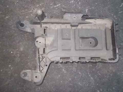 Βάση Μπαταριας για VW TIGUAN (2008 - 2012) (5N) , (2012 - ) ( ) *Δ* Βάση Μπαταριας για VW TIGUAN (2008 - 2012) (5N) , (2012 - ) ( ) *Δ*