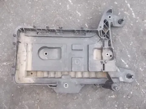 Βάση Μπαταρίας για VW TIGUAN (2008 - 2012) (5N) *Δ* Βάση Μπαταρίας για VW TIGUAN (2008 - 2012) (5N) *Δ*