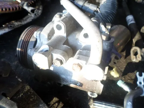 Συμπιεστής A-C (Κομπρέσορας) για SUZUKI IGNIS (2003 - 2008) (RM) Συμπιεστής A-C (Κομπρέσορας) για SUZUKI IGNIS (2003 - 2008) (RM)