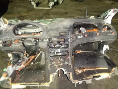 Τροπέτο Εμπρός Κουφάρι για BMW 3 Series (2003 - 2005)((E46 F-L)  *Α* - 