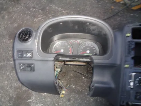 Ταμπλό για SUZUKI JIMNY (1998 - 2005) (SN) , (2005 - 2013) (SN) **Δ** -  Ταμπλό για SUZUKI JIMNY (1998 - 2005) (SN) , (2005 - 2013) (SN) **Δ** -