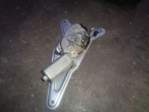 Μοτέρ Κίνησης Πίσω Υαλοκαθαριστήρων για SUZUKI VITARA (1995 - 2001) (SV) Japan , (1995 - 2004) (SE) Spain Μοτέρ Κίνησης Πίσω Υαλοκαθαριστήρων για SUZUKI VITARA (1995 - 2001) (SV) Japan , (1995 - 2004) (SE) Spain
